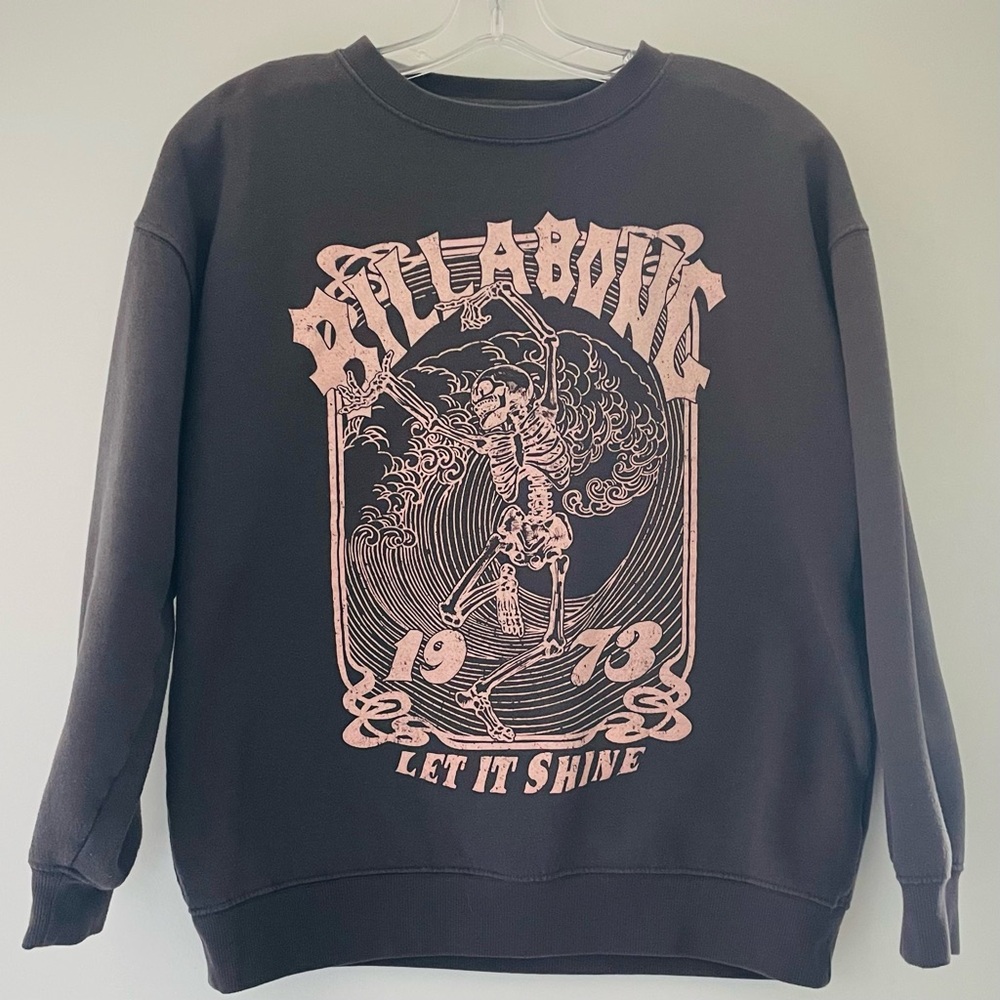 Billabong Black Sweater with Shine All Night Pink Graphic